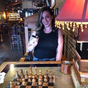 Meet your Posher, Amelia